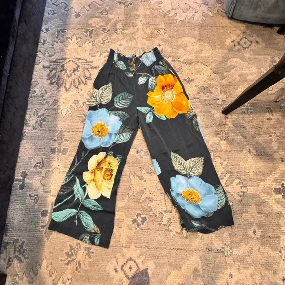 Maeve by Anthropologie | Wide-Leg Floral Pants — Size Small - Picture 2 of 5